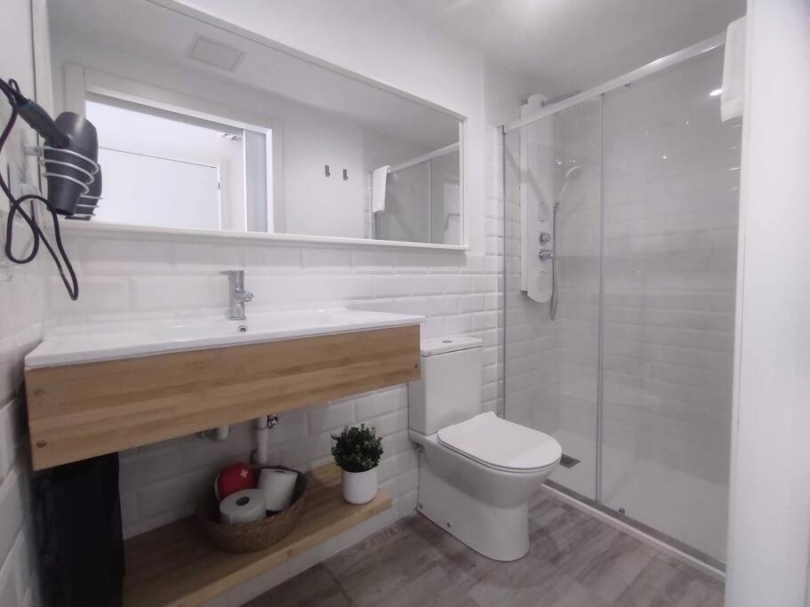 Lepanto3 - Apartamento Amplio Y Luminoso Para Disfrutar De Ourense Luaran gambar