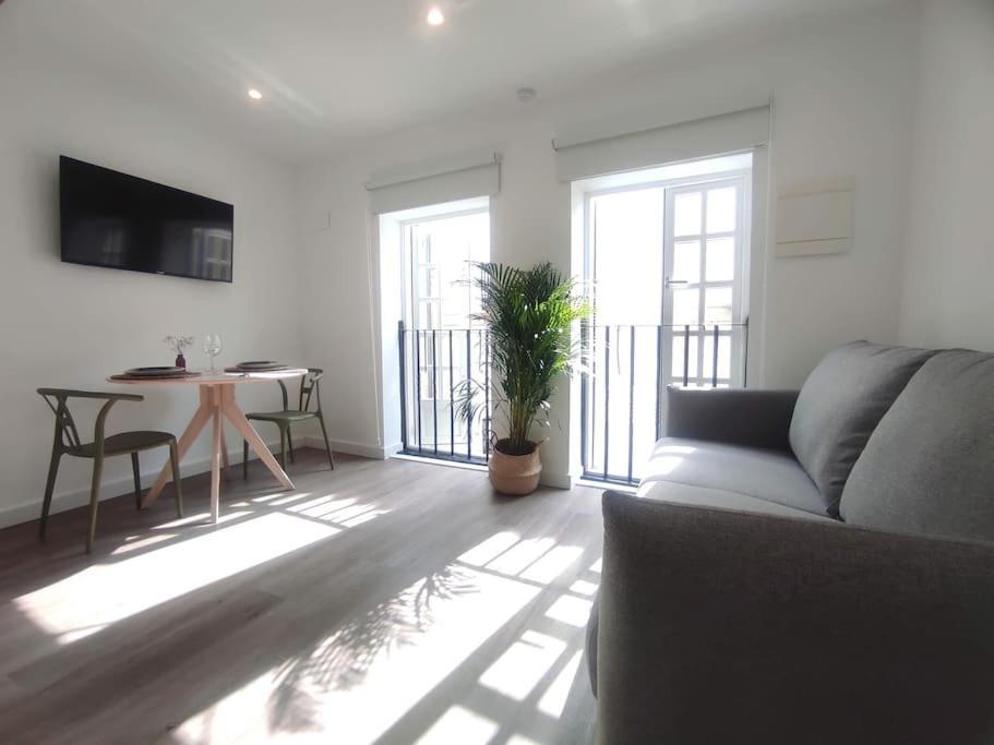 Lepanto3 - Apartamento Amplio Y Luminoso Para Disfrutar De Ourense Luaran gambar